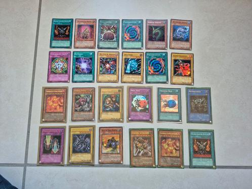 Lot Yu-Gi-Oh kaarten te koop, Hobby en Vrije tijd, Verzamelkaartspellen | Yu-gi-Oh!, Zo goed als nieuw, Meerdere kaarten, Foil