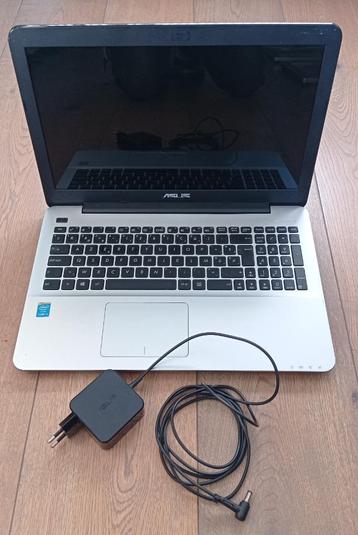 Laptop Asus R556LA -xx1646T