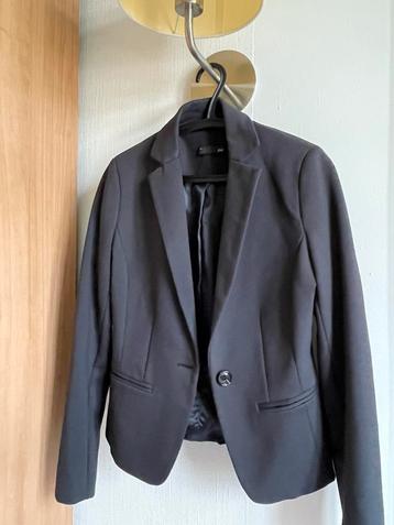 Zwarte blazer 38 JBC, Kleding | Dames, Jasjes, Kostuums en Pakken, Maat 38/40 (M), Verzenden, Zo goed als nieuw, Jasje