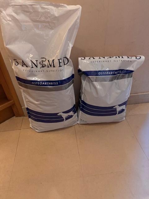 Hondenvoeding Sanimed Osteo-Arthritis, Dieren en Toebehoren, Dierenvoeding, Hond, Ophalen