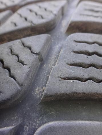 4 pneus hiver 205 60 16 96H  beschikbaar voor biedingen