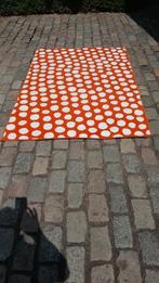 tapijt Ullgump,1,33x1,95m-rood+witte bollen-zie omschrijving, Ophalen of Verzenden, Rood