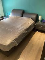 Bed in antrasiet kunstleer, Ophalen