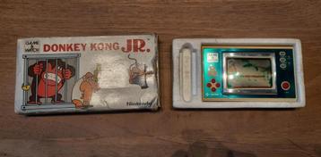 Nintendo Game & Watch Donkey Kong JR. DJ-101 disponible aux enchères