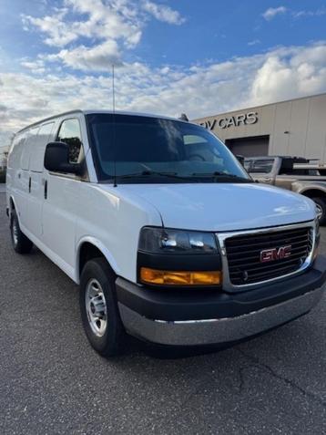 GMC SAVANA 6.6 L  BENZINE LICHTE VRACHT beschikbaar voor biedingen