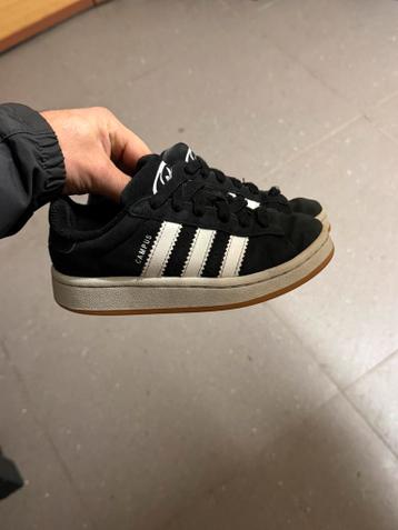 Adidas schoenen maat 29