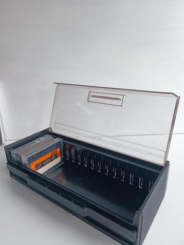 Boîte de rangement vintage pour cassettes audio - 15 emplac, Enlèvement ou Envoi, Utilisé
