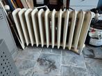 Radiateur en fonte, Doe-het-zelf en Bouw, Verwarming en Radiatoren, Ophalen, Zo goed als nieuw, Radiator