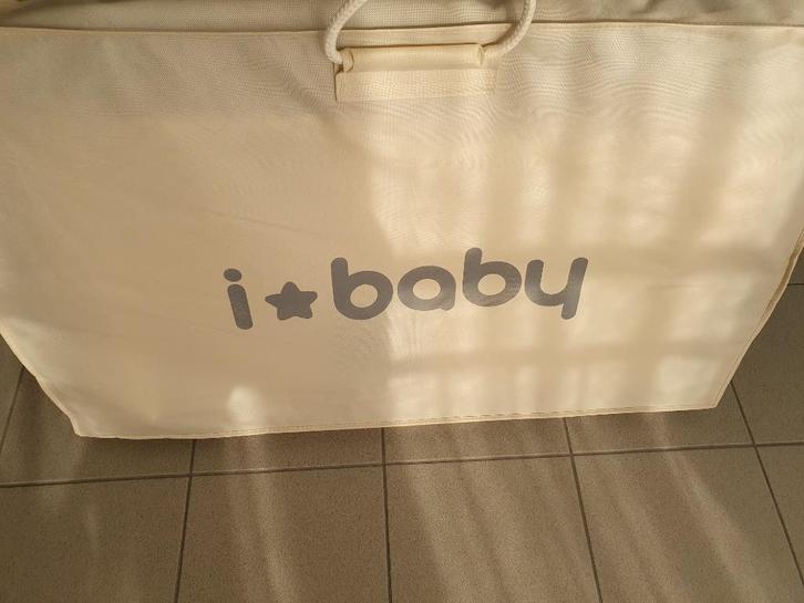 Babybed, Kinderen en Baby's, Babywiegjes en Ledikanten, Zo goed als nieuw, Ledikant, Ophalen