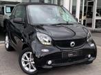 Smart Fortwo 1.0i / Boite Auto / Clim Auto / Cruise / PDC /, Auto's, Smart, Stof, Gebruikt, Euro 6, Zwart