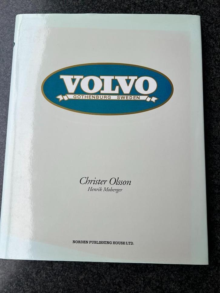 boek 'Volvo Gothenburg Sweden', Boeken, Auto's | Boeken, Zo goed als nieuw, Volvo, Ophalen