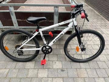 Jongensfiets 24” beschikbaar voor biedingen