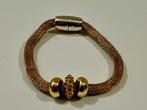 Goudkleurige armband met bedels, Ophalen of Verzenden, Zo goed als nieuw, Goud, Met strass