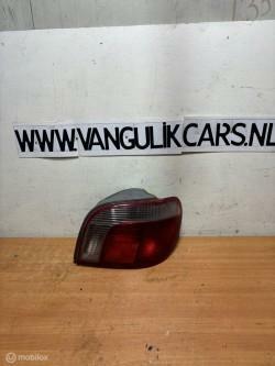 Achterlicht links Toyota Yaris I ('99-'05) beschikbaar voor biedingen