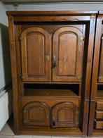 Grote wandkast in 3 stukken, Ophalen