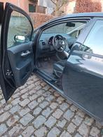 Toyota auris hybrid, Cuir et Alcantara, Achat, Capteur de lumière, Berline