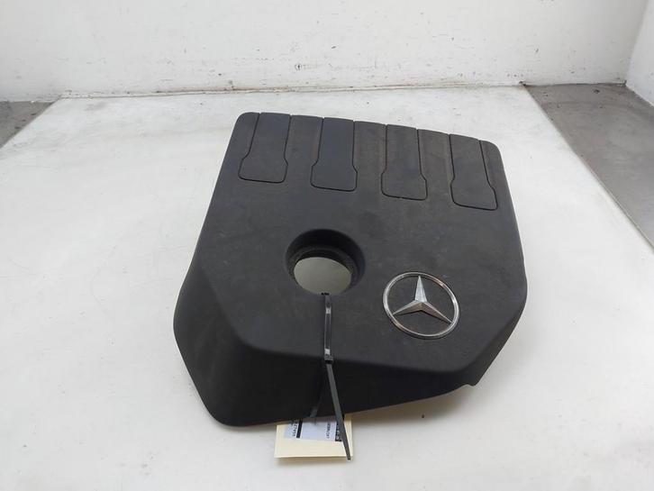 MOTORBESCHERMPLAAT CLA (118.3) (01-2019/-) (|A2820101000|), Auto-onderdelen, Carrosserie, Mercedes-Benz, Gebruikt