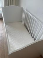 Kinderbed met spijlen, Kinderen en Baby's, Babywiegjes en Ledikanten, Ophalen, Ledikant