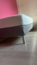 Een persoons bed met matras, Ophalen, Zo goed als nieuw