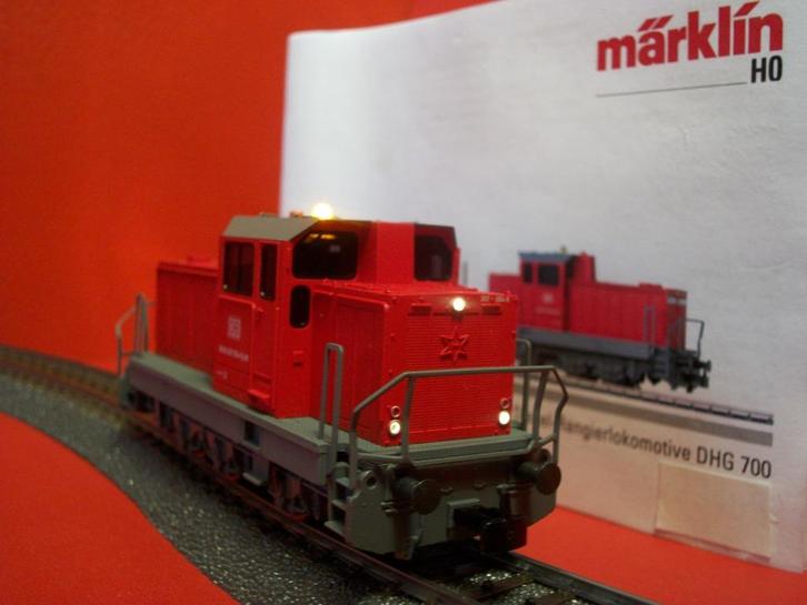 LOCO DIESEL MET ZWAAILICHT - DIGITAAL SOUNd MÄRKLIN MFX - H0, Hobby en Vrije tijd, Modeltreinen | H0, Nieuw, Locomotief, Wisselstroom