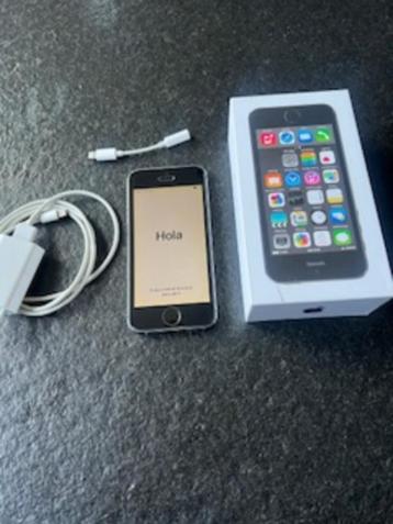 IPhone 5 S 16 GB zilver  beschikbaar voor biedingen