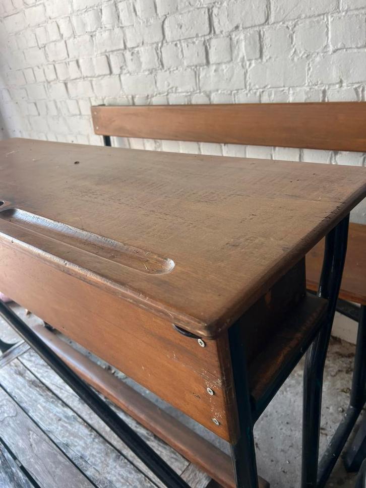 Antieke lessenaar /schoolbureau in perfecte staat, Huis en Inrichting, Bureaus, Gebruikt, Ophalen