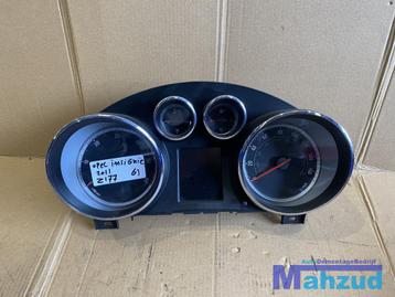 OPEL INSIGNIA A teller kilometer 365903926 ACHD (engels) beschikbaar voor biedingen