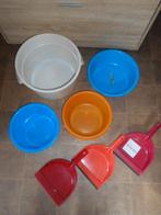 Allerlei plastic gerei / 13 stuks voor 10 €, Ophalen