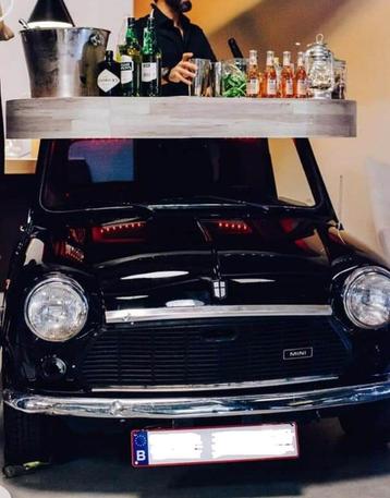 Unieke minibar voor evenementen (foodtruck) beschikbaar voor biedingen