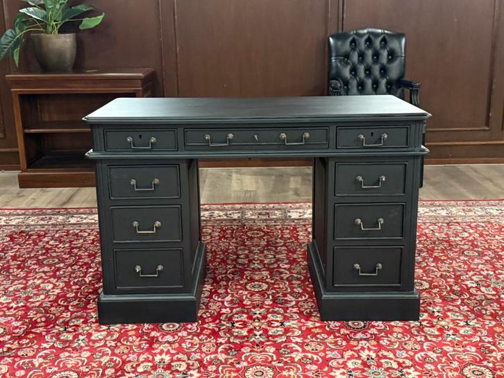 Klassiek Engels bureau zwart #567, Huis en Inrichting, Bureaus, Bureau, Ophalen of Verzenden