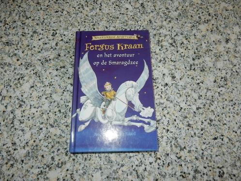 nr.1721 - Fergus kraan en het avontuur op de smaragdzee +10j, Boeken, Kinderboeken | Jeugd | 10 tot 12 jaar, Zo goed als nieuw