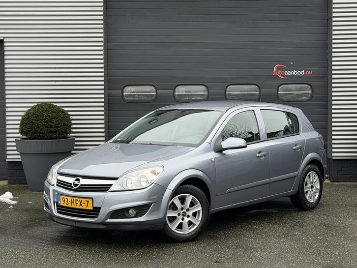 Opel Astra 1.6 Temptation | Airco | Cruise Control | Lichtme, Auto's, Opel, Bedrijf, Te koop, Astra, Airbags, Airconditioning