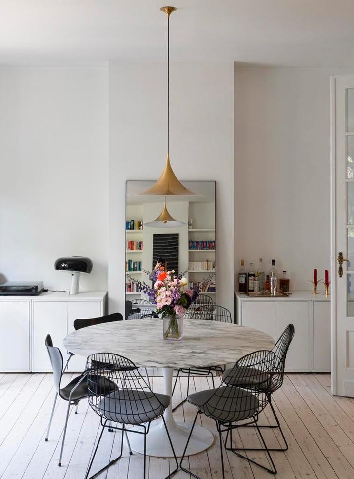 Tulip Saarinen Knoll table 152 cm, Huis en Inrichting, Tafels | Eettafels, Zo goed als nieuw, Ophalen