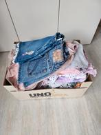 Kleding doos meisjes 110-116, Enlèvement ou Envoi, Neuf, Fille