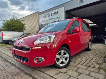 Peugeot Partner Tepee 1.6i 2015 met 100.000km/Navi/Airco/Led beschikbaar voor biedingen