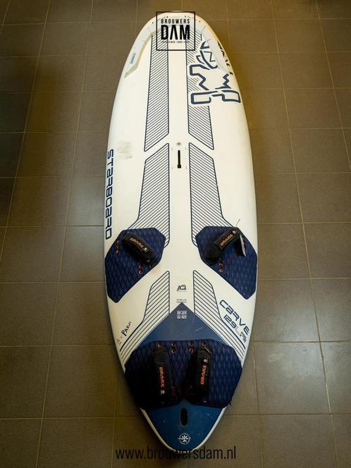 Starboard Carve windsurf boards., Sports nautiques & Bateaux, Planche à voile, Utilisé, Planche, Avec aileron(s), Enlèvement