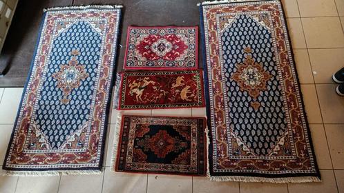 Diverse tapijten / tapijtjes met oosters motief vanaf 4 euro, Huis en Inrichting, Stoffering | Tapijten en Vloerkleden, Gebruikt