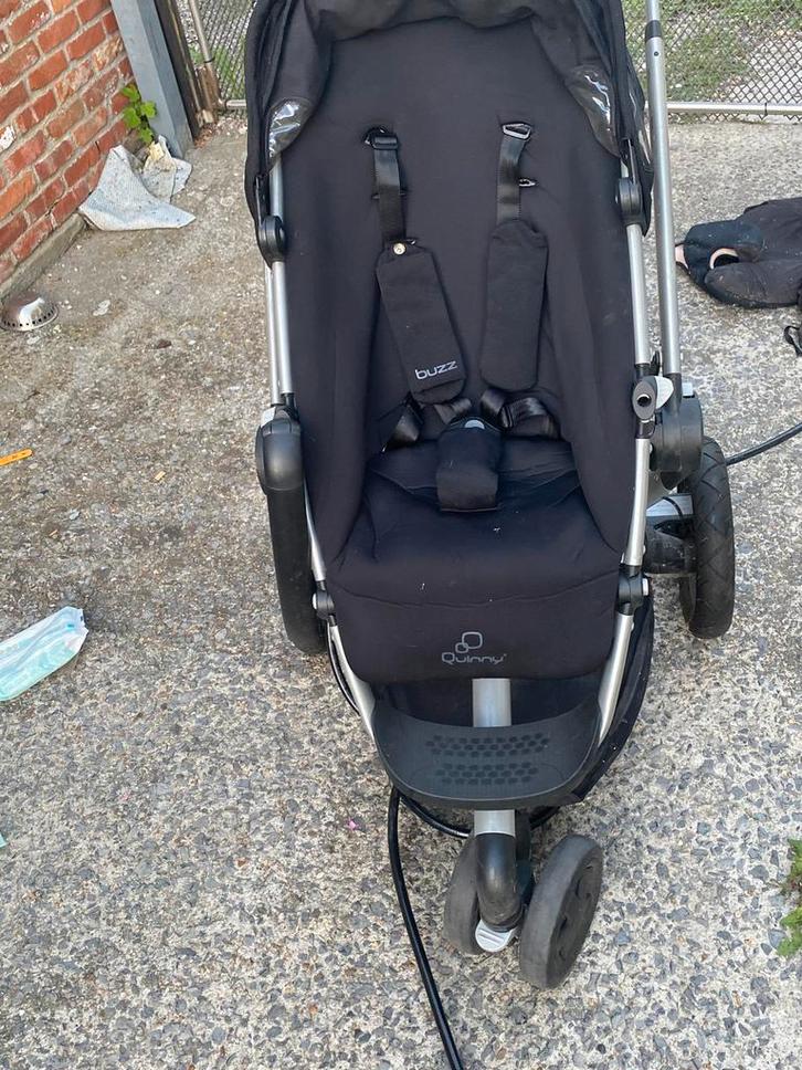 Buggy quinny buzz, Kinderen en Baby's, Buggy's, Zo goed als nieuw, Quinny, Voetenzak, Ophalen