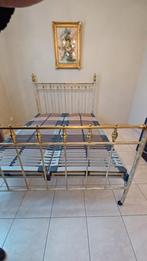 Ijzeren bed 140 cm +2 verstelbare latten bodems, Ophalen