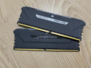 Corsair vengeance DDR4 3600mhz cl18 16gb 2x8