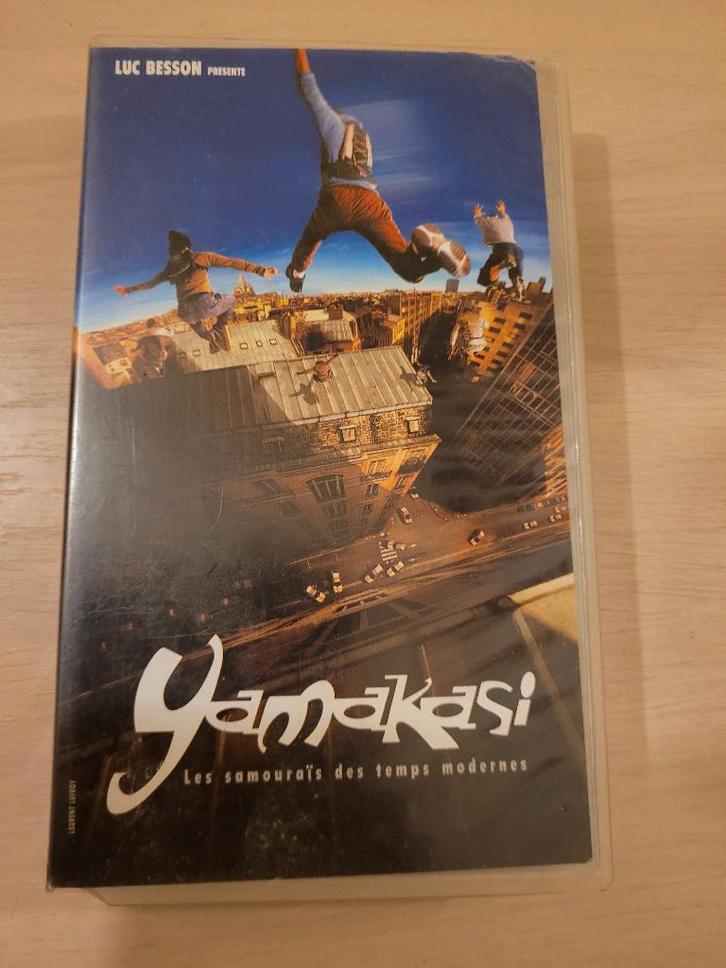 k7 vhs Yamakasi, CD & DVD, VHS | Film, Comme neuf, Comédie, Enlèvement ou Envoi
