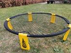 Spikeball, Ophalen