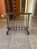 Porte journaux fer forgé et bois, Maison & Meubles, Accessoires pour la Maison | Porte-journaux & Porte-revues, Enlèvement, Utilisé