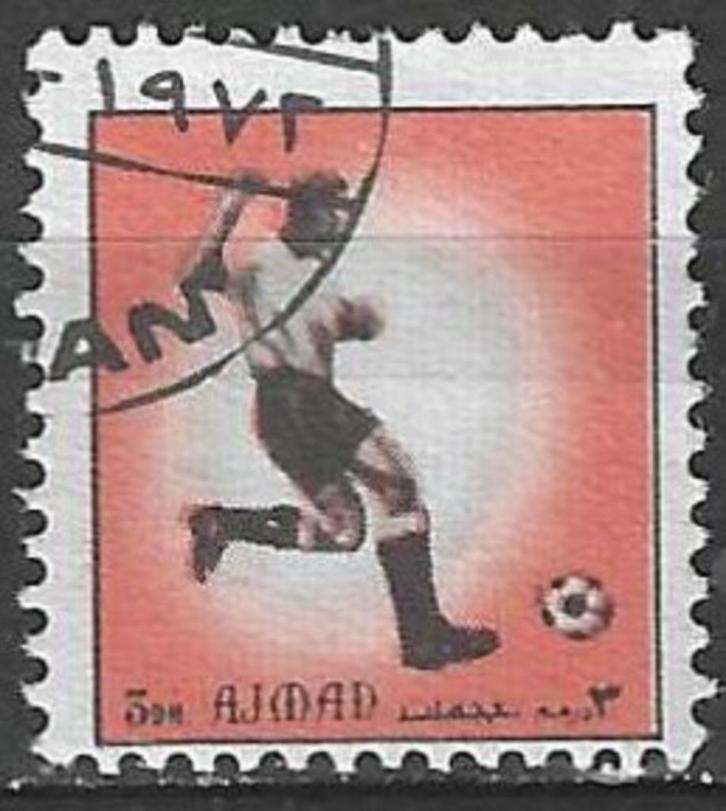 Ajman 1972 - Stampworld 1624 - Voetballers (ST), Postzegels en Munten, Postzegels | Azië, Gestempeld, Verzenden