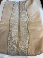Marokkaanse kledinghoes, Kleding | Dames, Kledinghangers, Ophalen of Verzenden, Zo goed als nieuw, Kunststof