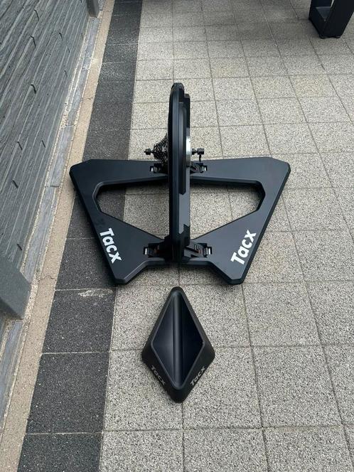 Neo tacx, Sport en Fitness, Wielrennen, Zo goed als nieuw, Ophalen