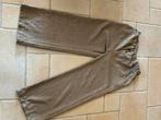Broek large, Ophalen