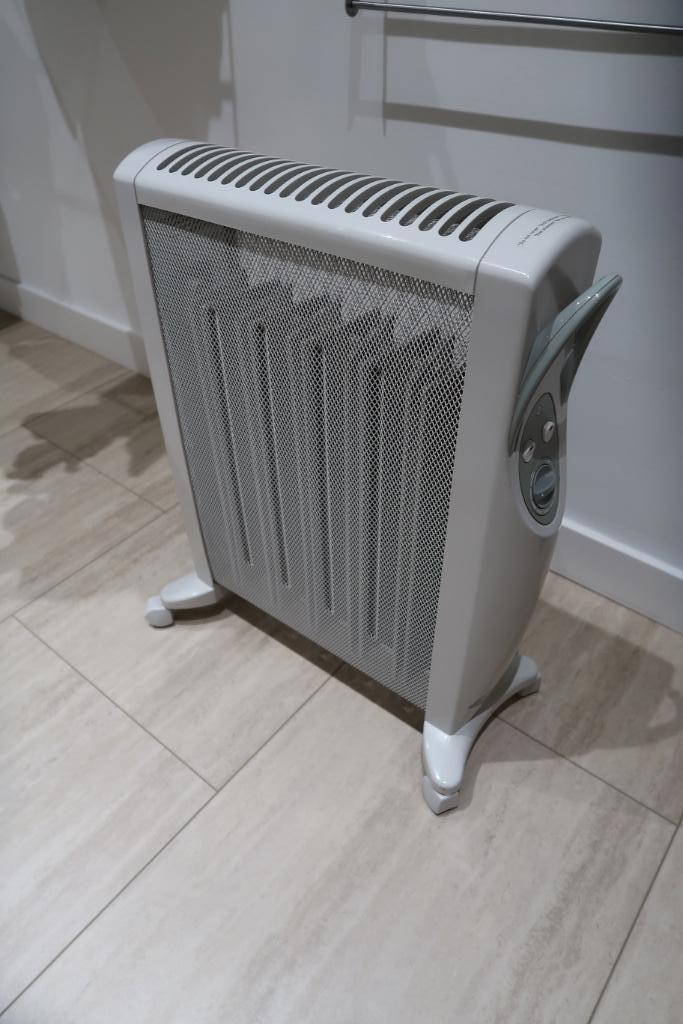 DOMO Mica DO7312M - Convectorkachel, Doe-het-zelf en Bouw, Verwarming en Radiatoren, Gebruikt, Overige typen, 800 watt of meer