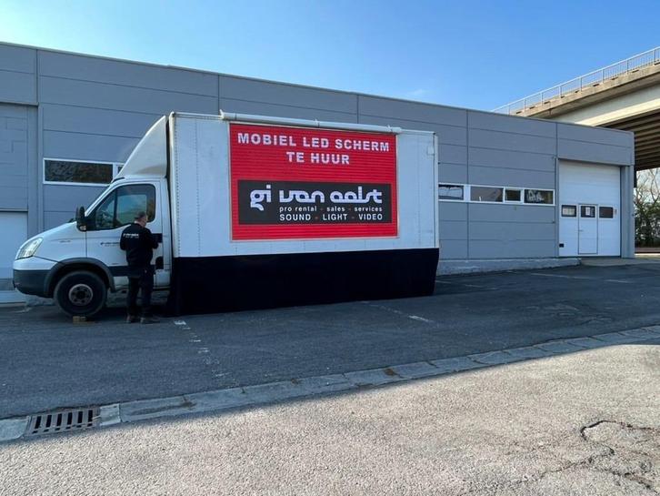 Mobiel ledscherm in vrachtwagen, Audio, Tv en Foto, Overige Audio, Tv en Foto, Gebruikt, Ophalen of Verzenden