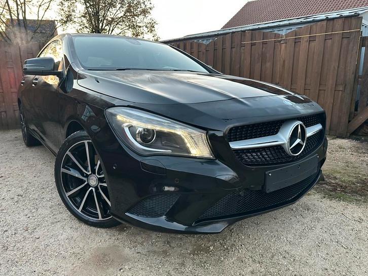 Mercedes-Benz CLA 200* 74000 km, Auto's, Mercedes-Benz, Bedrijf, Te koop, CLA, ABS, Benzine, Euro 6, Berline, 4 deurs, Handgeschakeld